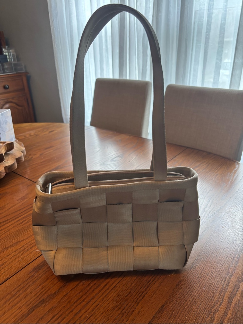 Harvey’s seatbelt bag purse tote champagne beige